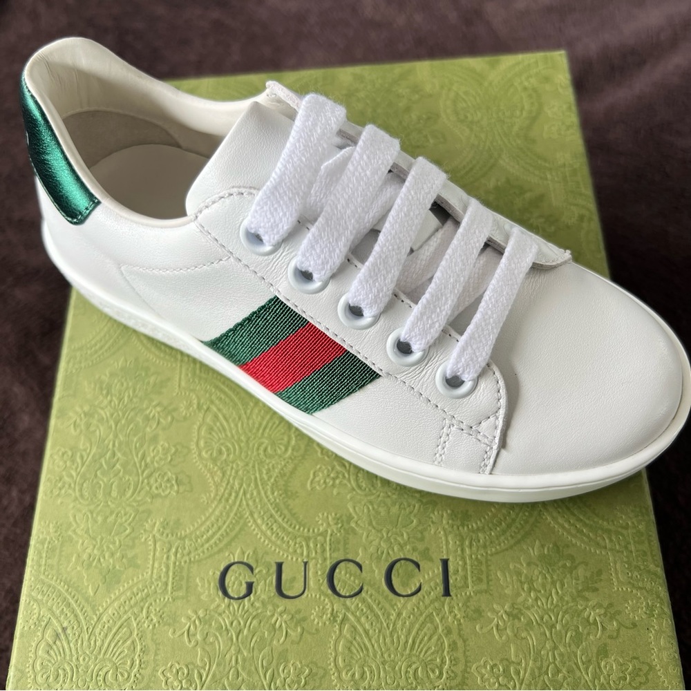 Gucci kids shoe